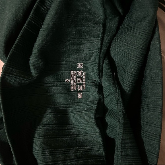 2 !!! Almost New Shorts - small - BUNDLE - Picture 3 of 6